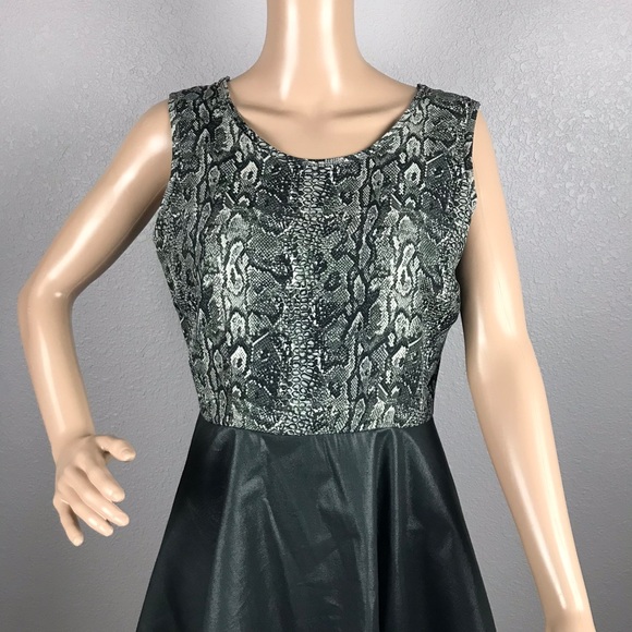 Walter by Walter Baker back out dress sz M - Picture 4 of 8